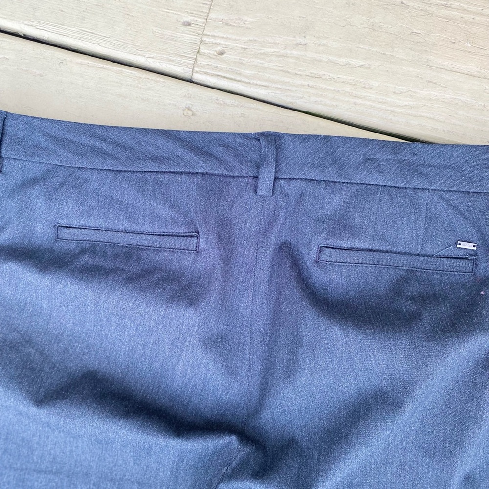 Tommy Hilfiger - Woman’s (Astor) dark gray stretch trousers, Size: 18 - Picture 4 of 7